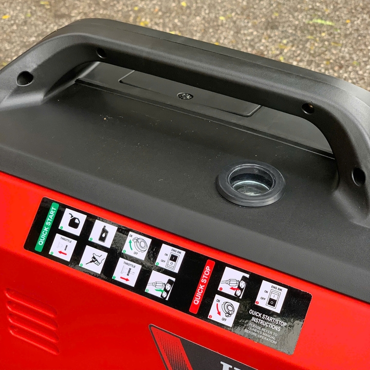 Máy phát điện gia đình chạy xăng 3KW HAKUDA HKD3000i Inverter