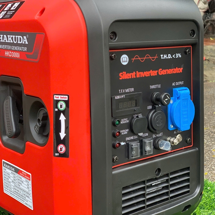 Máy phát điện chạy xăng Inverter 3KW HAKUDA HKD3000i