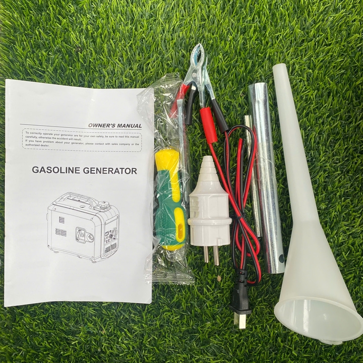 Máy phát điện gia đình chạy xăng 4KW HAKUDA HKD4000i Inverter