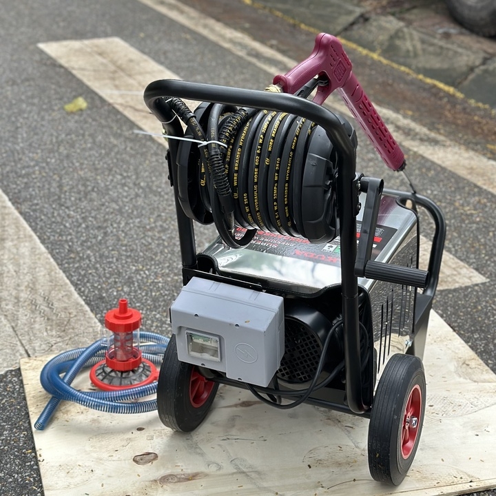 Máy rửa xe công nghiệp 3KW HAKUDA MRXCAHKD3000 rulo cuộn