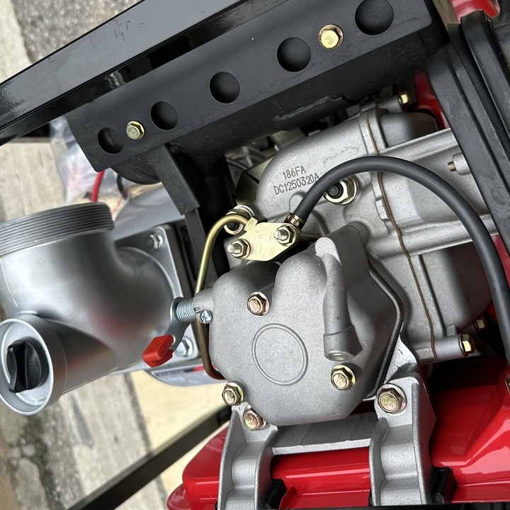 Máy bơm nước chạy dầu diesel 6.3KW HAKUDA HKDMBN100DGE đề