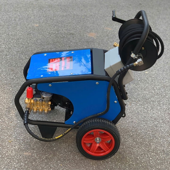 Máy phun xịt áp lực cao HAKUDA 3KW MRXCAHKD3500-2