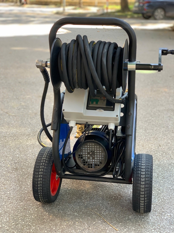 Máy phun xịt áp lực cao HAKUDA 3KW MRXCAHKD3500-2