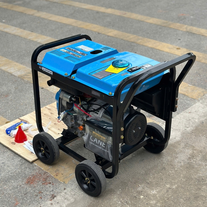 Máy phát điện chạy dầu diesel 3KW HAKUDA HKD3000T