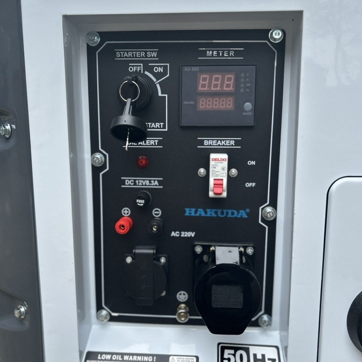 Máy phát điện chạy dầu diesel 7KW HAKUDA HKD7500P1PRO siêu cách âm