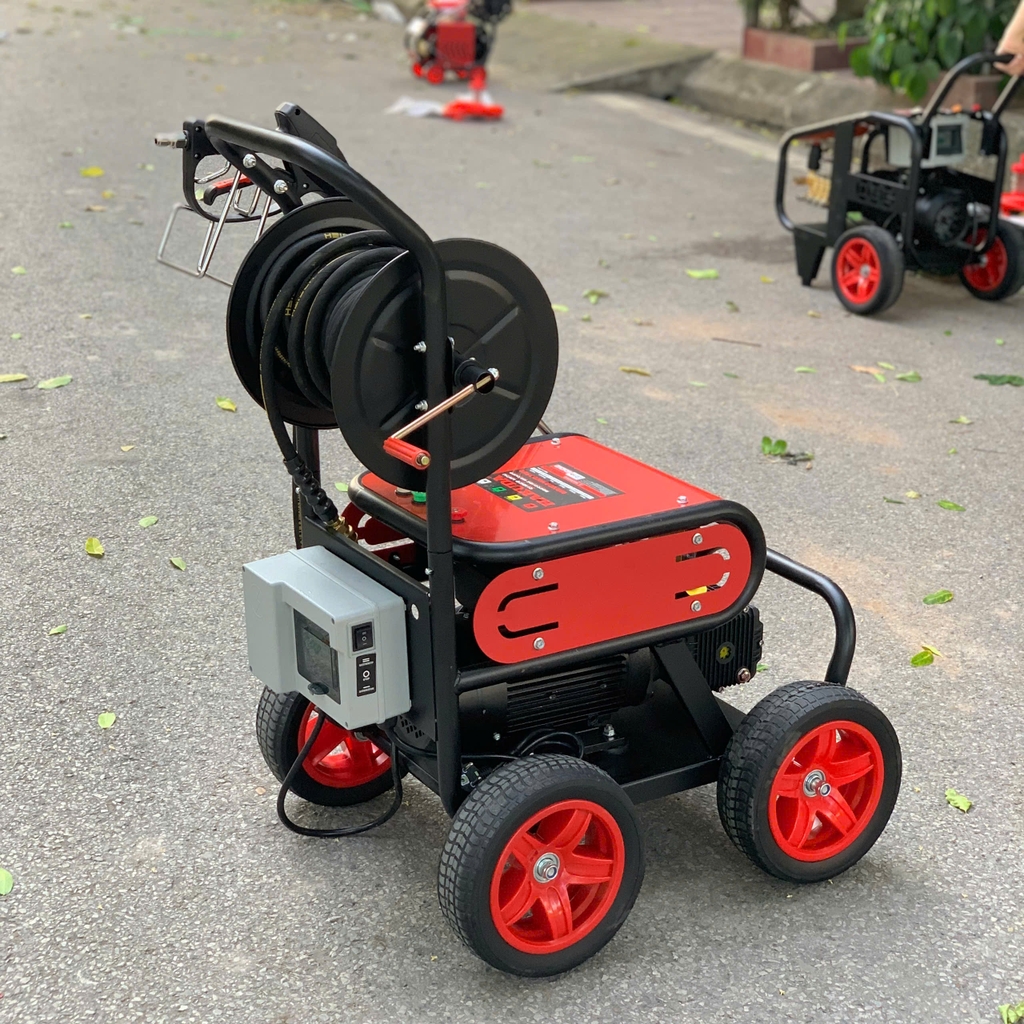 Máy rửa xe công nghiệp 3.5KW HAKUDA MRXCAHKD3500