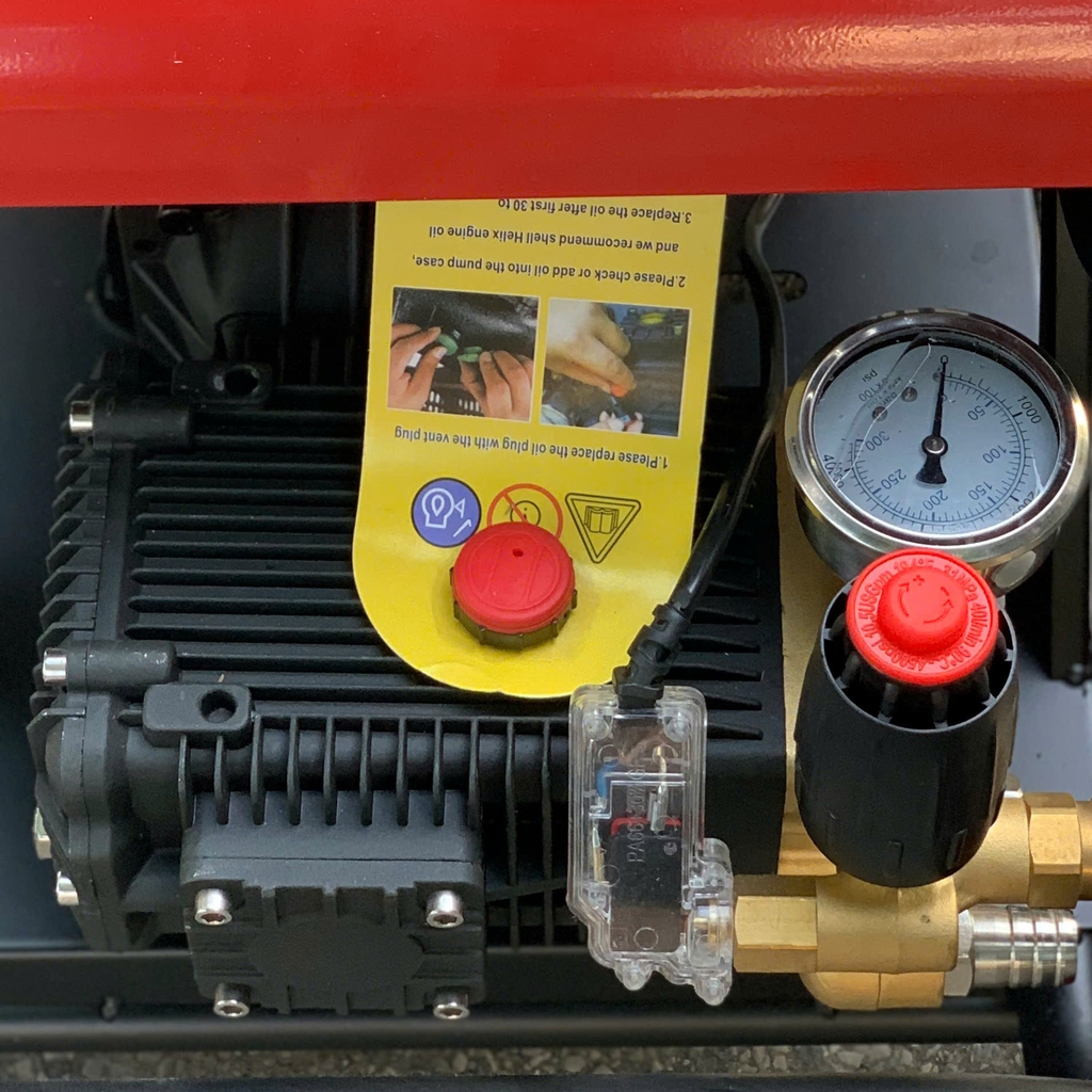 Máy rửa xe công nghiệp 3.5KW HAKUDA MRXCAHKD3500