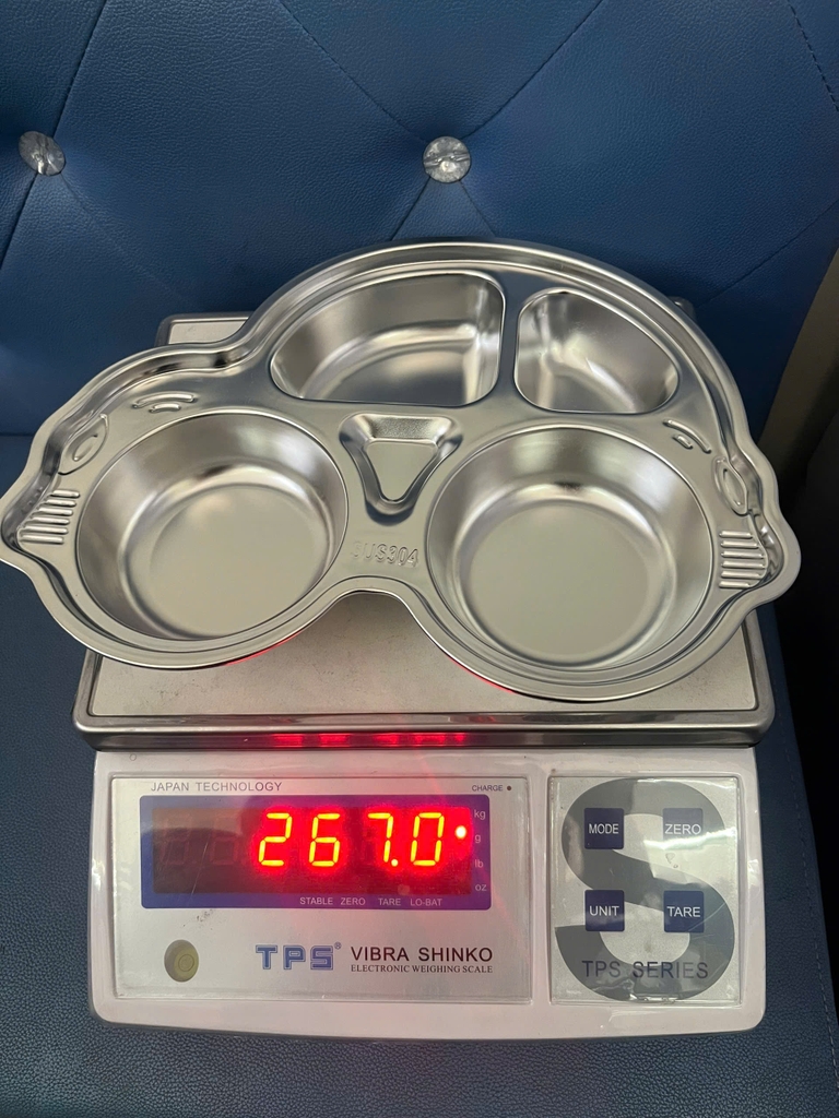 Khay inox 4 ngăn ô tô