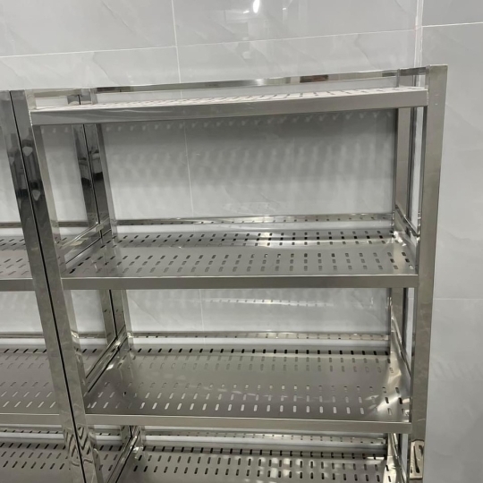 Kệ lỗ 4 tầng inox