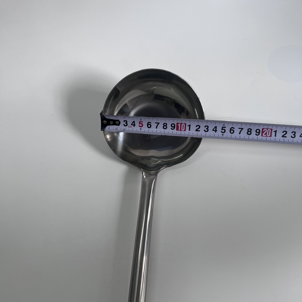 Muôi múc canh inox cán dài