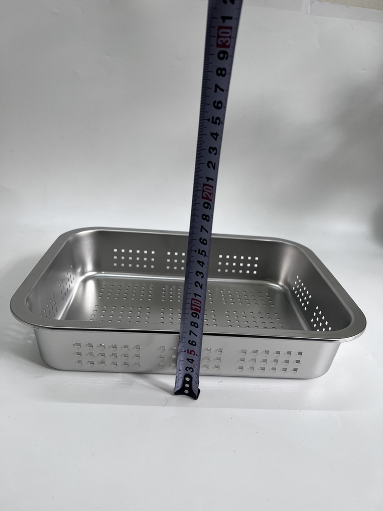 Khay để đồ Inox Lỗ 35x25 Cm