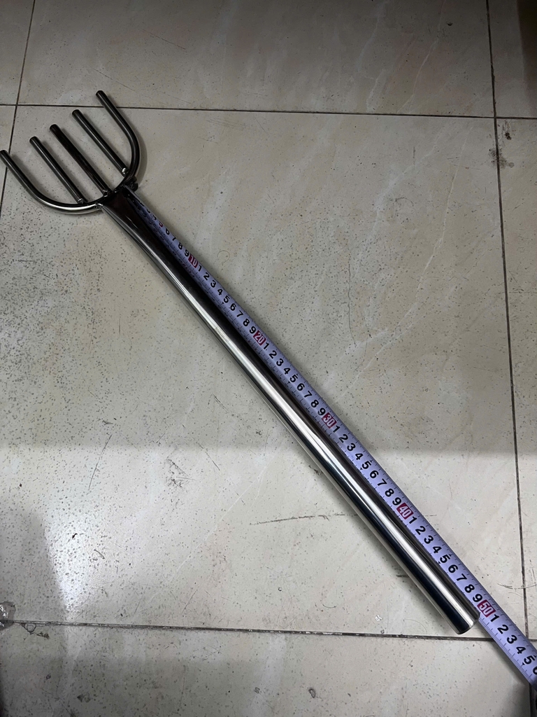 Nĩa xới cơm inox