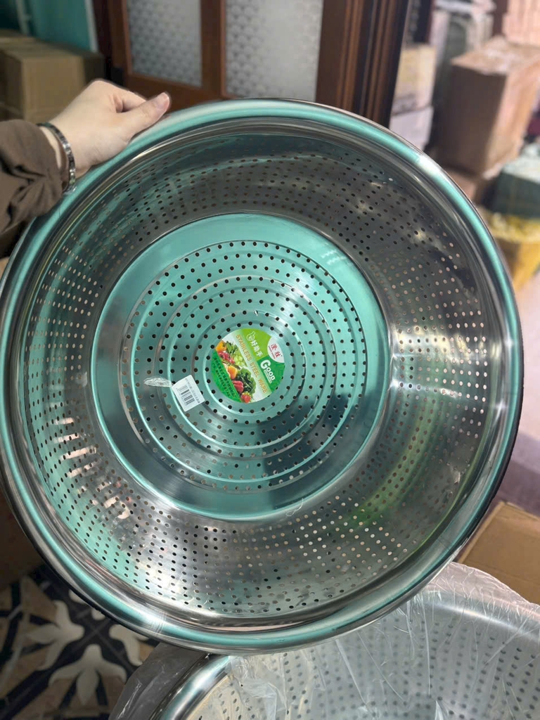 Rổ inox lỗ to