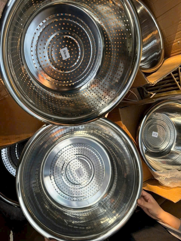 Rổ inox lỗ bé