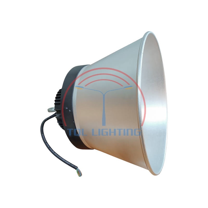 Đèn led nhà thi đấu, nhà xưởng UFO công suất 100W mã TQL-HBUC100