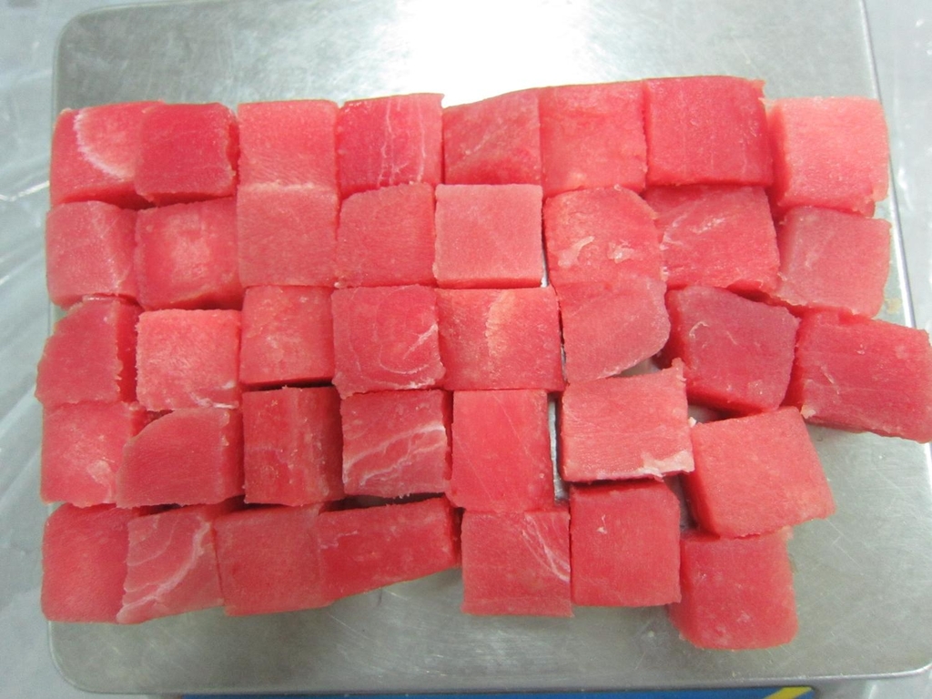 TUNA CUBE