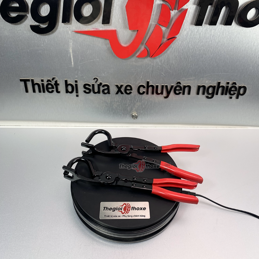 Kìm tháo Ống Xả ô tô