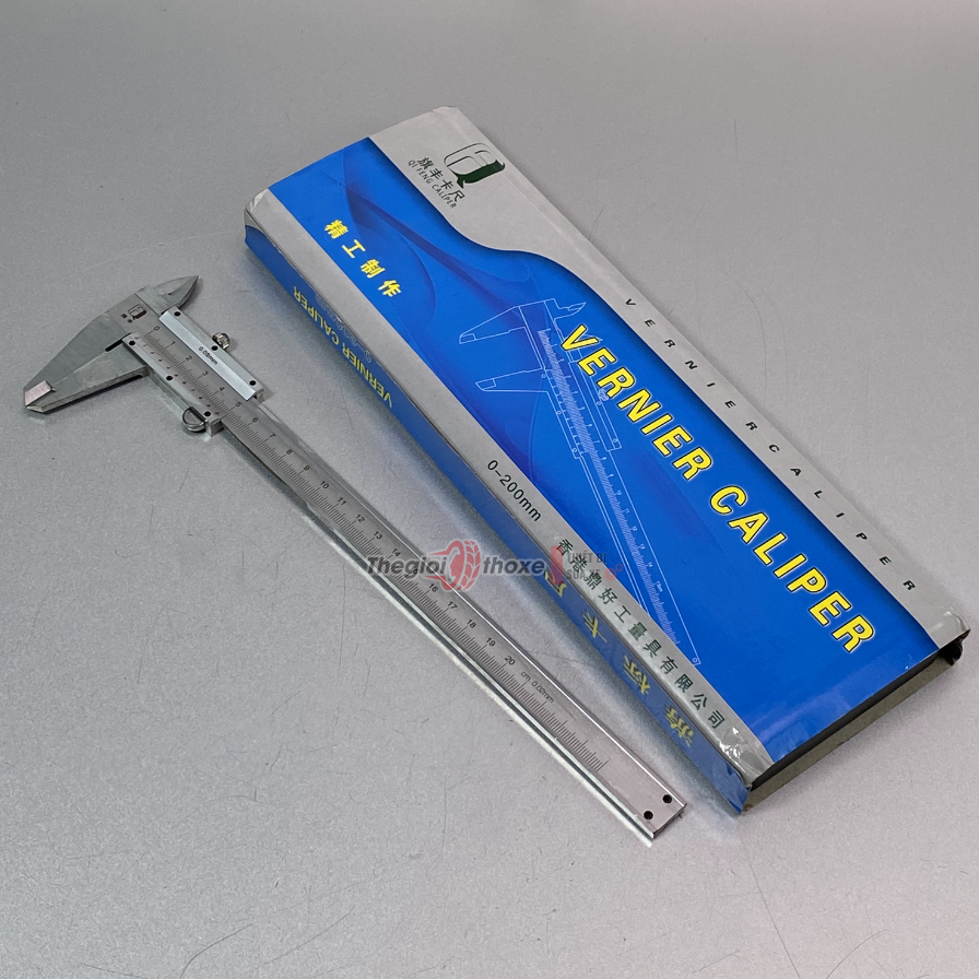 Thước kẹp Cơ Khí 200mm