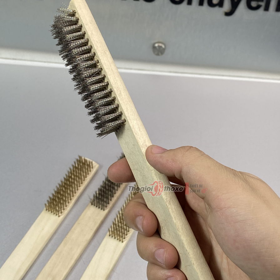 Bàn chải cán gỗ Sợi Thép/Sợi Đồng