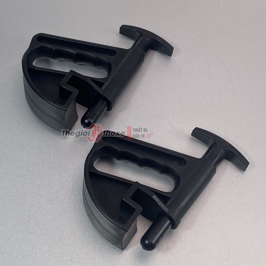 Kẹp mép giữ lốp ô tô