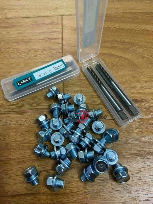 Bộ cấy ren ốc hộp xích (kèm 20 ốc hộp xích 7ly)