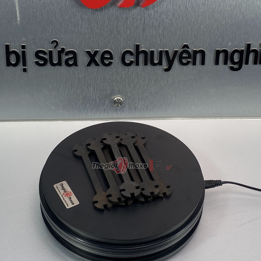 Cờ lê cân vành xe máy
