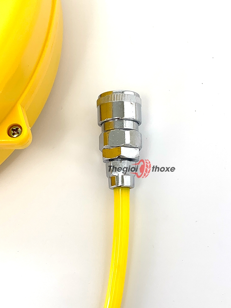 Cuộn dây hơi tự rút TOP-HR-600 (vỏ nhựa vàng) dài 7.5m phi 8