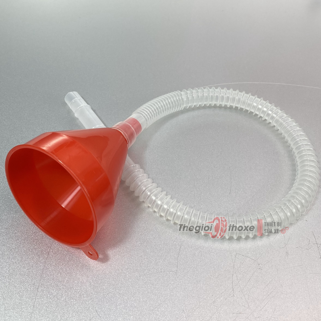 Phễu nhựa kèm ống nối dài