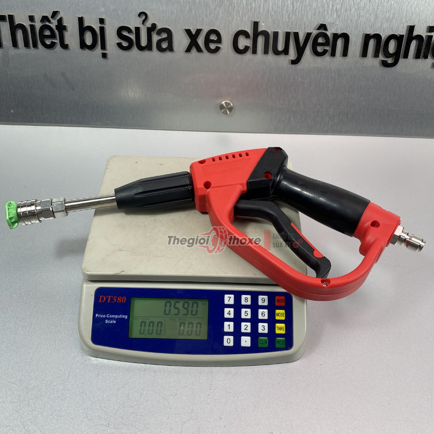 Súng rửa xe cao áp loại ngắn đỏ đen - Chân nối nhanh