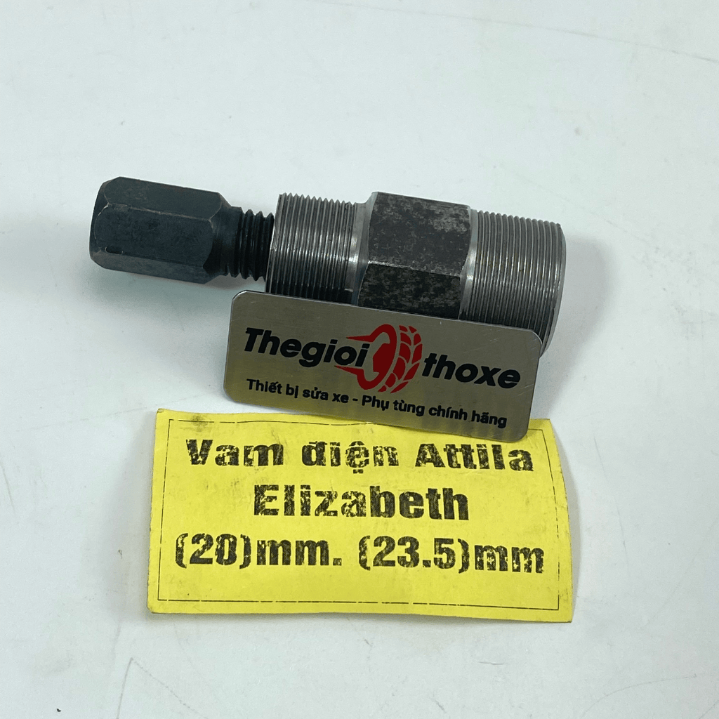 Cảo vô lăng Attila, Elizabeth, cup 82