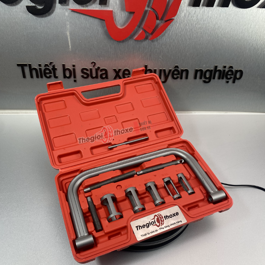 Vam tháo lò xo xupap ô tô, xe máy