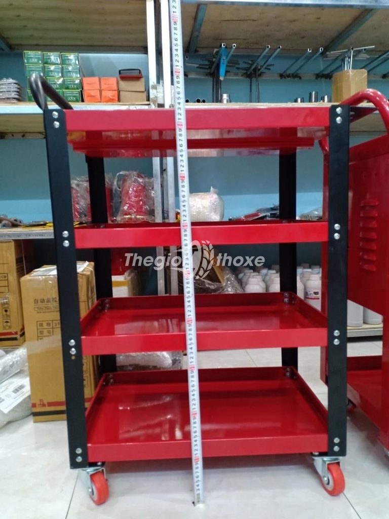 Xe đẩy đồ nghề