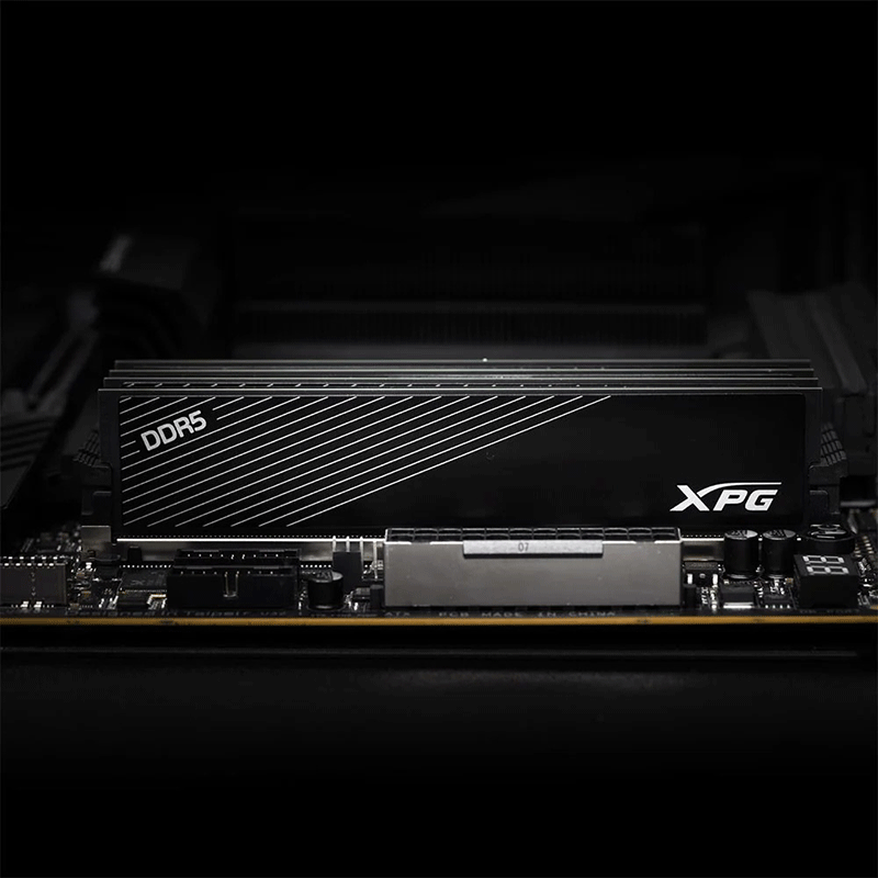 RAM ADATA DDR5 XPG HUNTER 8GB 5200 BLACK