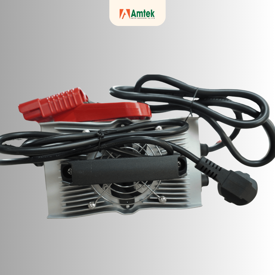 Sạc Điện 24V – 20A Cho Máy Chà Sàn Ngồi Lái SY900