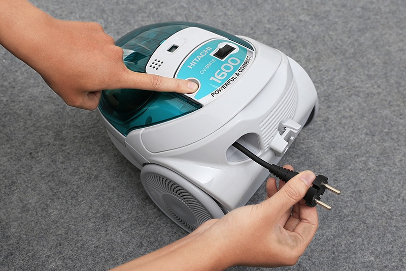 Máy hút bụi Hitachi CV-BM16