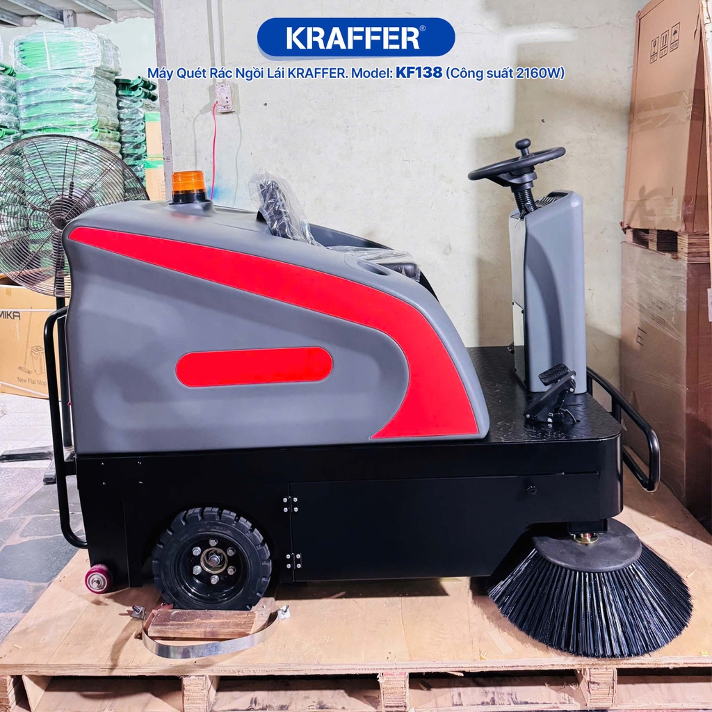 Máy quét rác ngồi lái Kraffer KF136