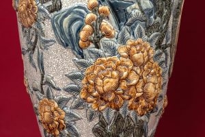 Lộc bình Phú Quý Trường Xuân đắp nổi men rạn cao cấp Bát Tràng