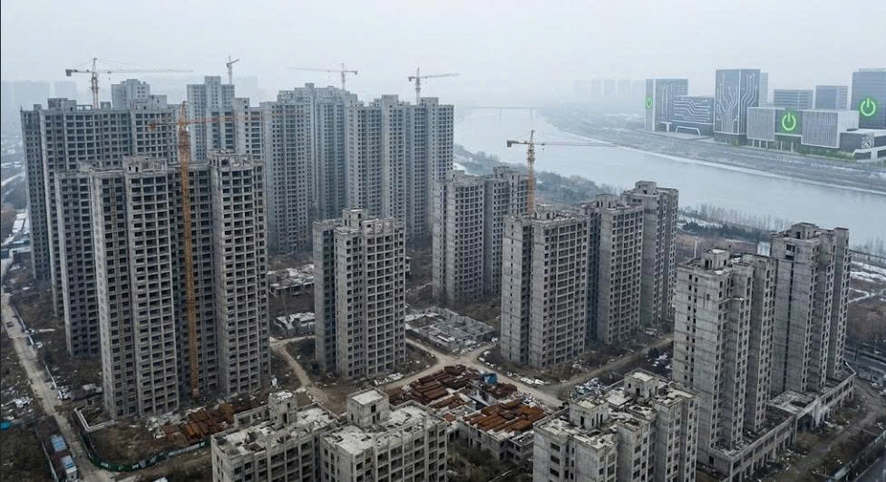 Khủng Hoảng Bất Động Sản Trung Quốc: Hệ Lụy Kéo Dài Sau Bản Án Của Tỷ Phú Evergrande