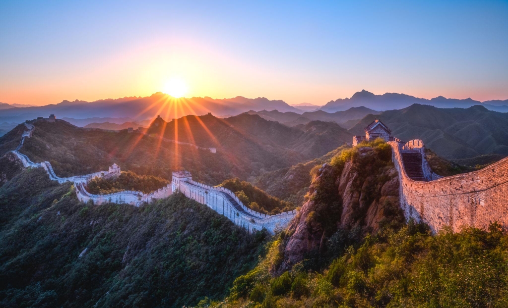 Vạn Lý Trường Thành, một biểu tượng nổi tiếng và địa điểm đẹp nội địa Trung Quốc