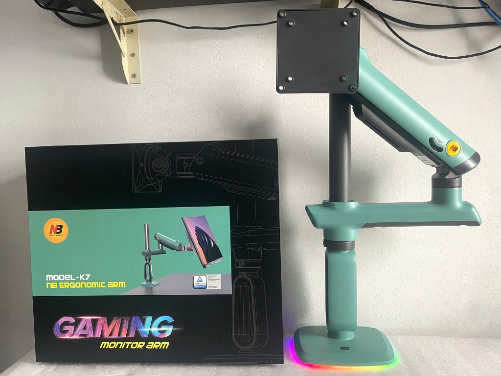 Giá treo gắn bàn  LCD G80  (32