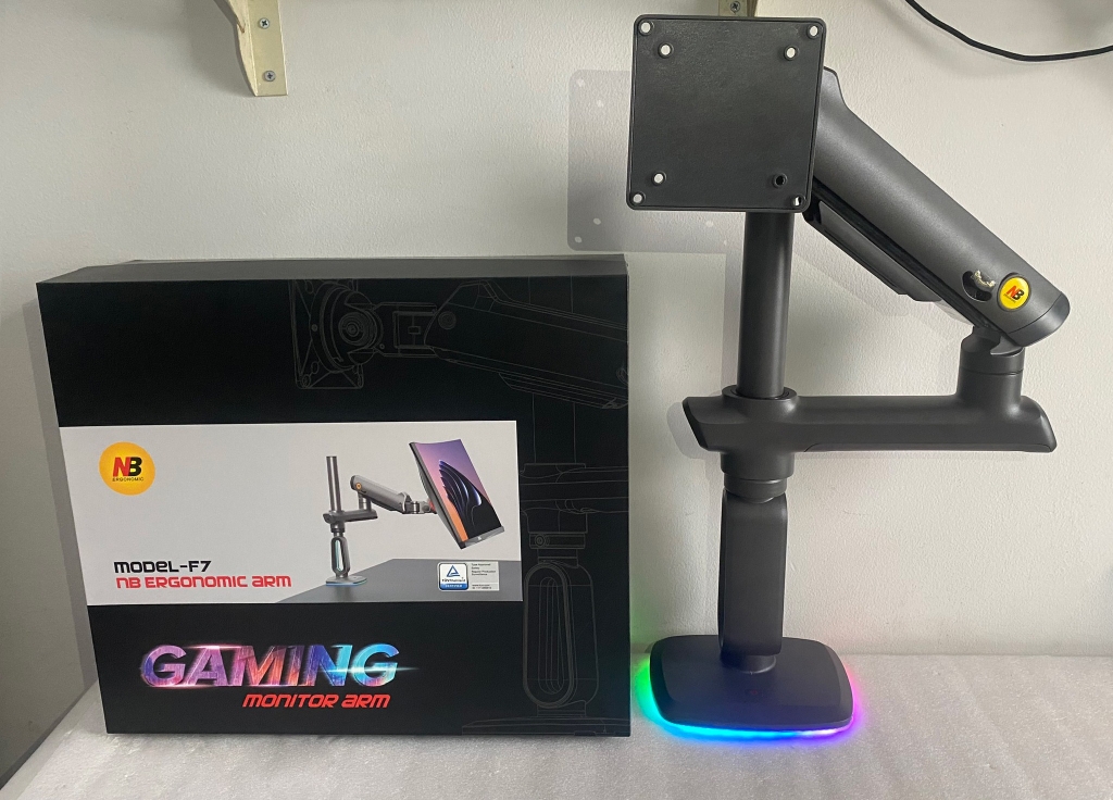 Giá treo gắn bàn  LCD G80  (32