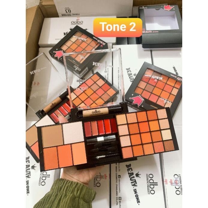 Bảng phấn mắt Odbo Beauty in.one 2 tầng có ô son môi - Thái Lan