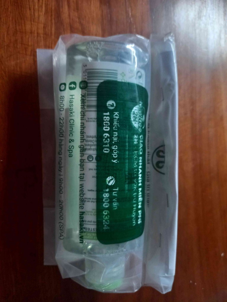 Nước hoa hồng Simple Kind to Skin Soothing Facial Toner-anh