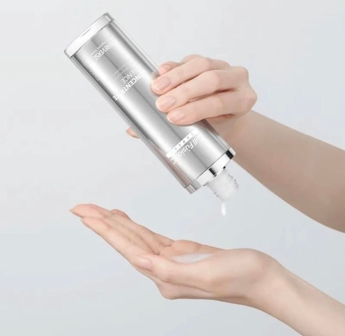Tinh chất săn chắc, ngăn ngừa lão hóa 3in1 Cell Fusion C Expert Time Reverse Concentrate Essence  2. Thương hiệu: Cell Fusion C Expert  3. Xuất xứ: Hàn Quốc