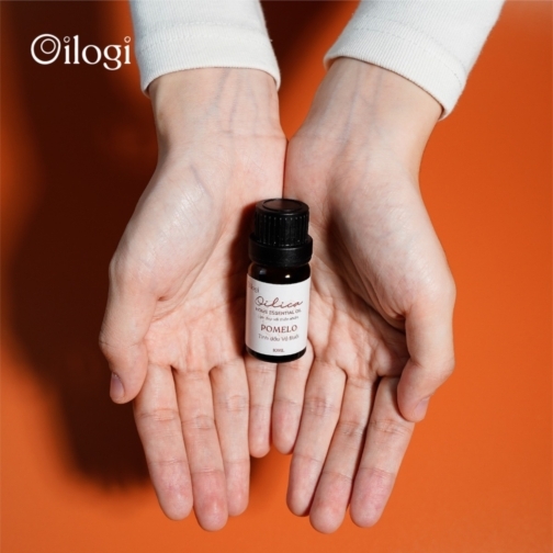 Tinh dầu vỏ bưởi - Pomelo essential oil  2. Thương hiệu: Oilogi