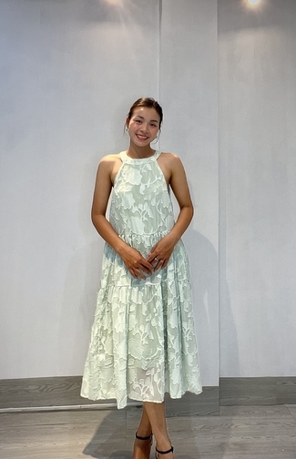 Đầm cổ yếm xanh Joyce