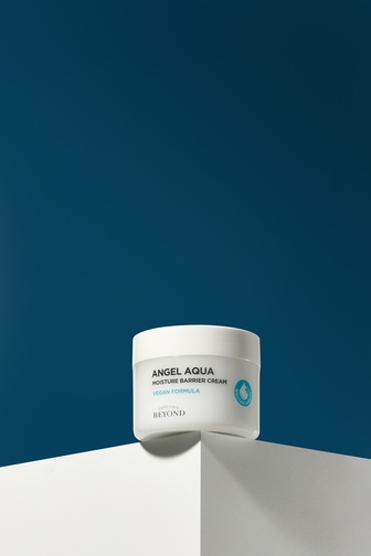 Kem dưỡng ẩm Beyond Angel Aqua Moisture Barrier Cream 150ml   2. Thương hiệu: BEYOND  3. Xuất xứ: Hàn Quốc