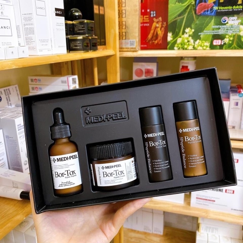 Set Dưỡng Da 4 món Medi-Peel Bor-Tox (MÀU ĐEN)-hàn