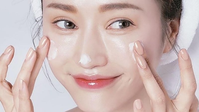 Kem Dưỡng Trắng Da Melasma Glutathione - Dạng Tuýp-hàn