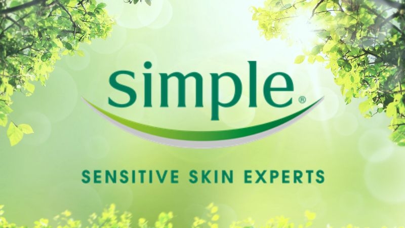 Nước hoa hồng Simple Kind to Skin Soothing Facial Toner-anh